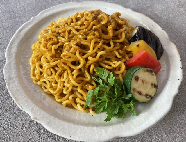 尾道カレーまぜ麺&nbsp;130g(めん90g)