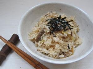 鯖の燻製と生姜のご飯